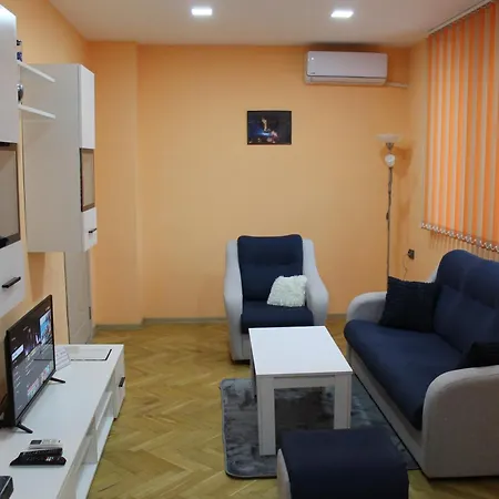 Apartament за нощувка, център! *
